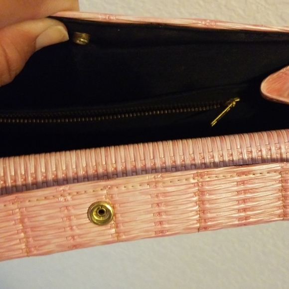 Vintage Pink purse - Picture 4 of 5